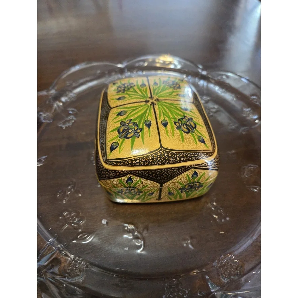 Kashmir this handcrafted